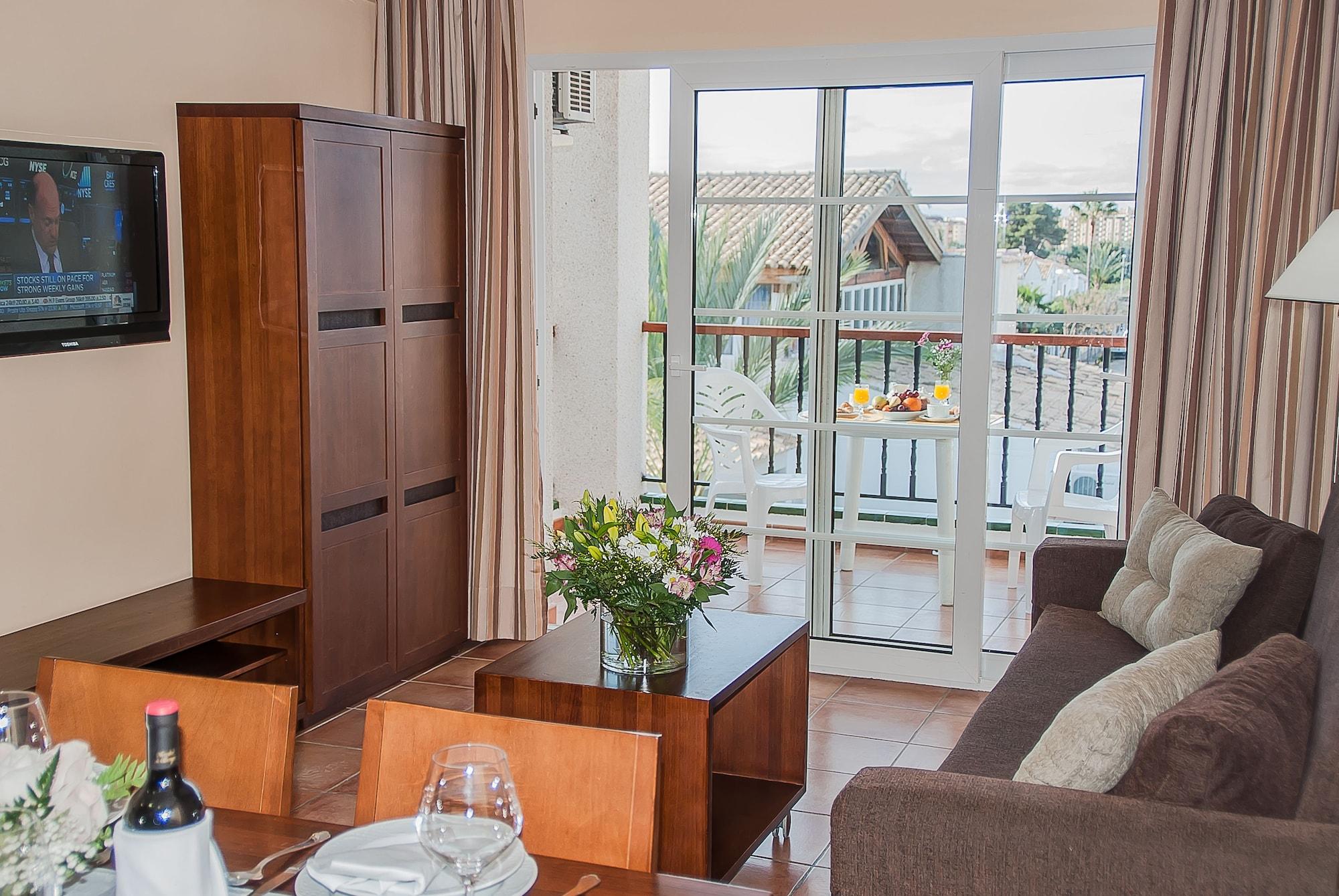 Aparthotel Ona Ogisaka Garden Denia Exteriér fotografie